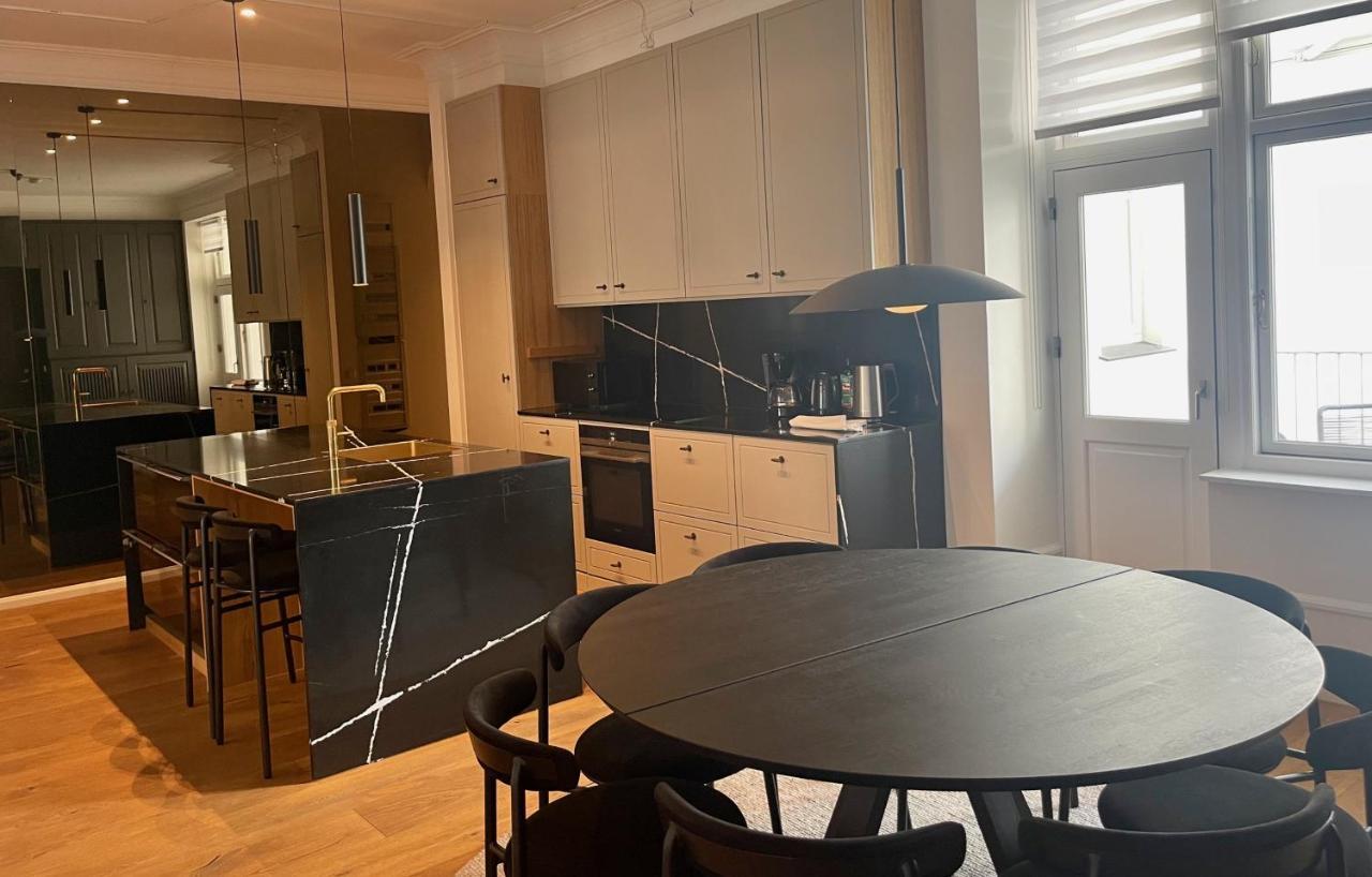 Beautiful 3 Bedroom Flat Next To The Marble Church Lejlighed *