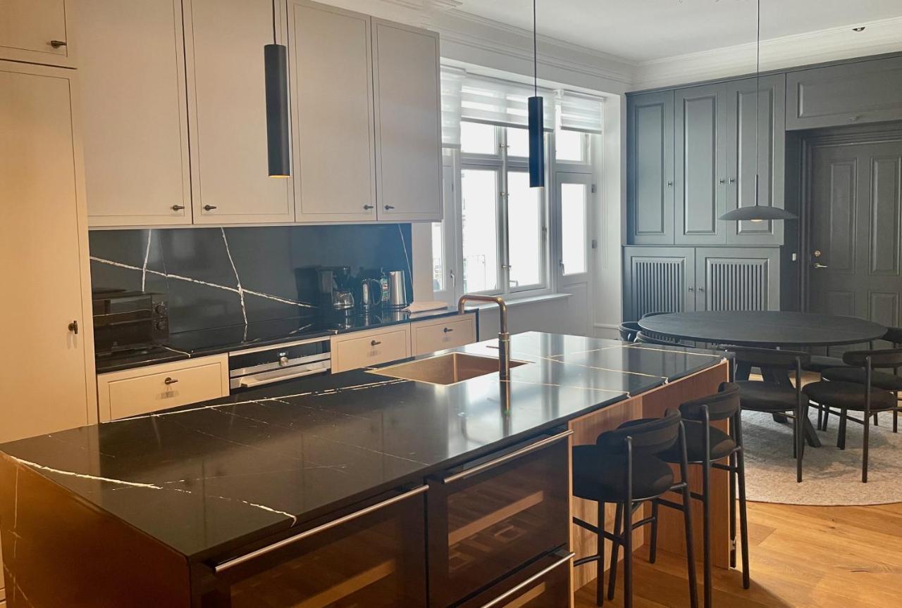 Beautiful 3 Bedroom Flat Next To The Marble Church Apartamento Copenhague